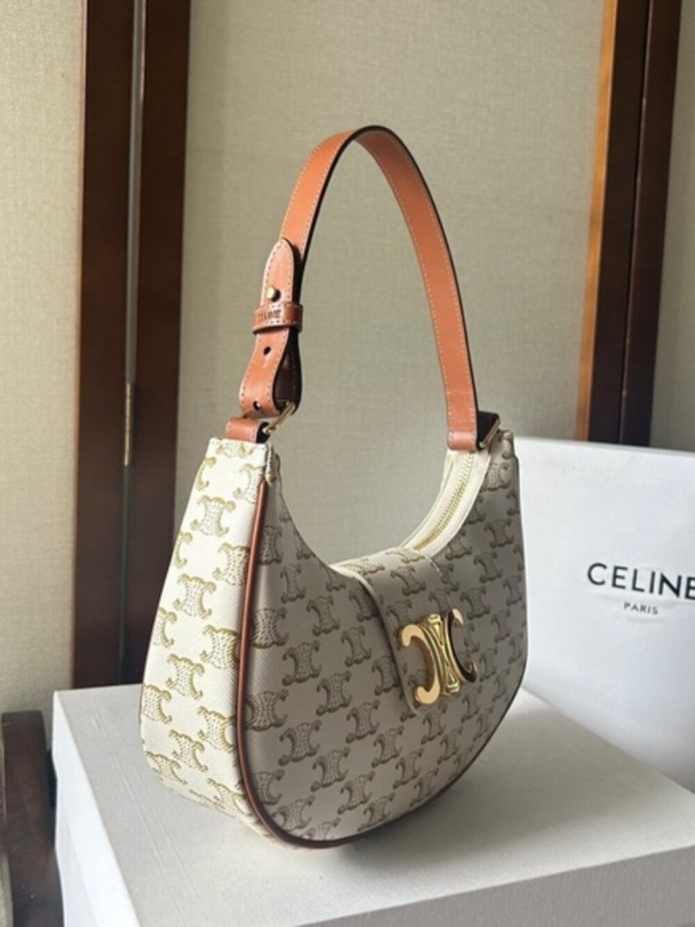 Celine women's bag - Picture 3 of 5